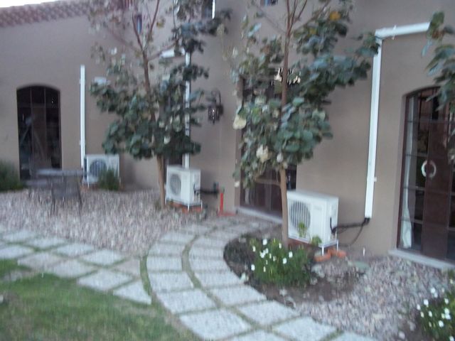 Instalación de 3 equipos de 2 y 3 toneladas con canalones